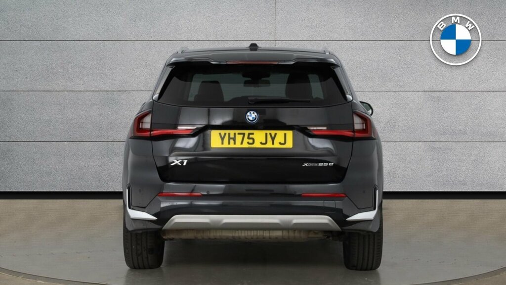 BMW X1 U11 Sdrive18d Sport Black #29