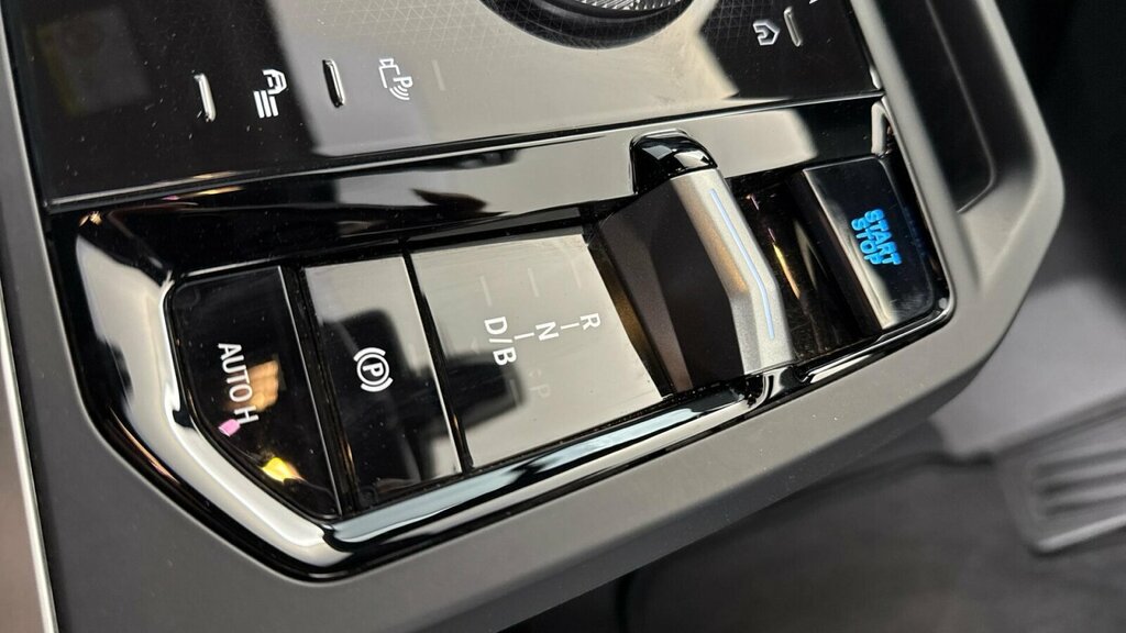 BMW iX 400Kw Xdrive60 M Sport 112Kwh Techpro Blue #19