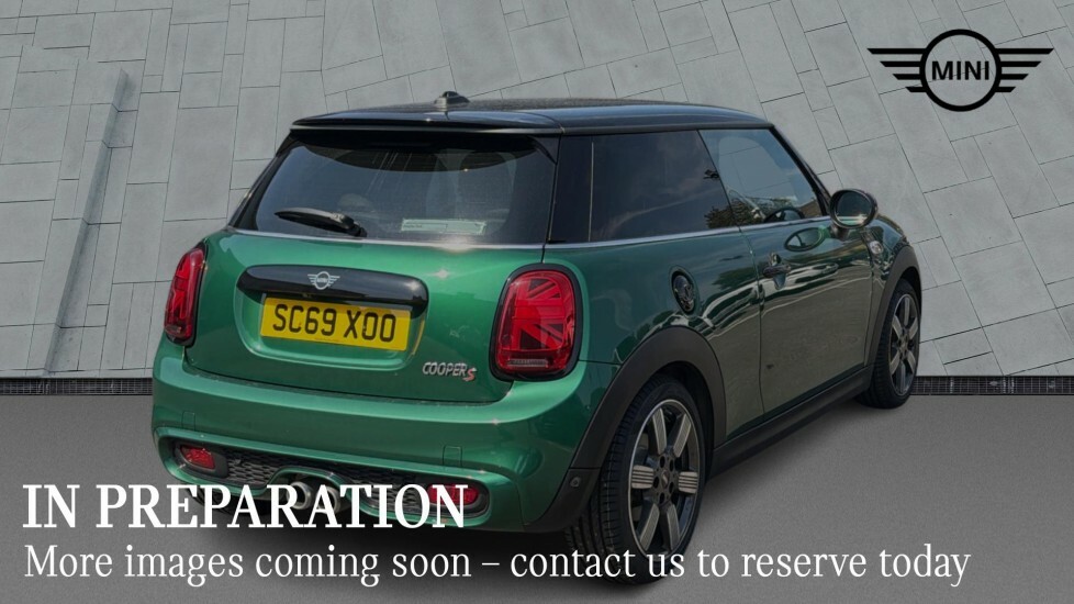 Mini Hatch 60 Years Edition SC69XOO Green