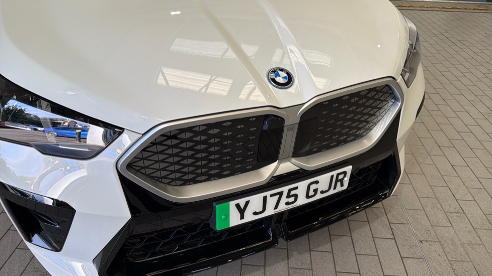 BMW iX2 20 66.5Kwh M Sport Edrive 11Kw Charger Grey #41
