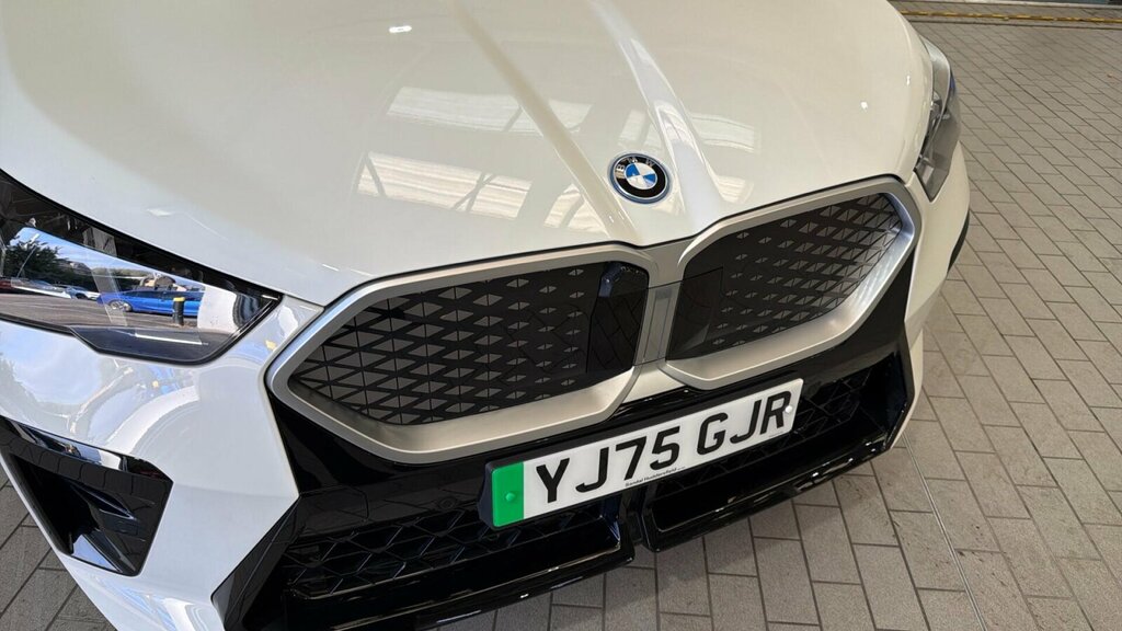 BMW iX2 20 66.5Kwh M Sport Edrive 11Kw Charger Grey #42