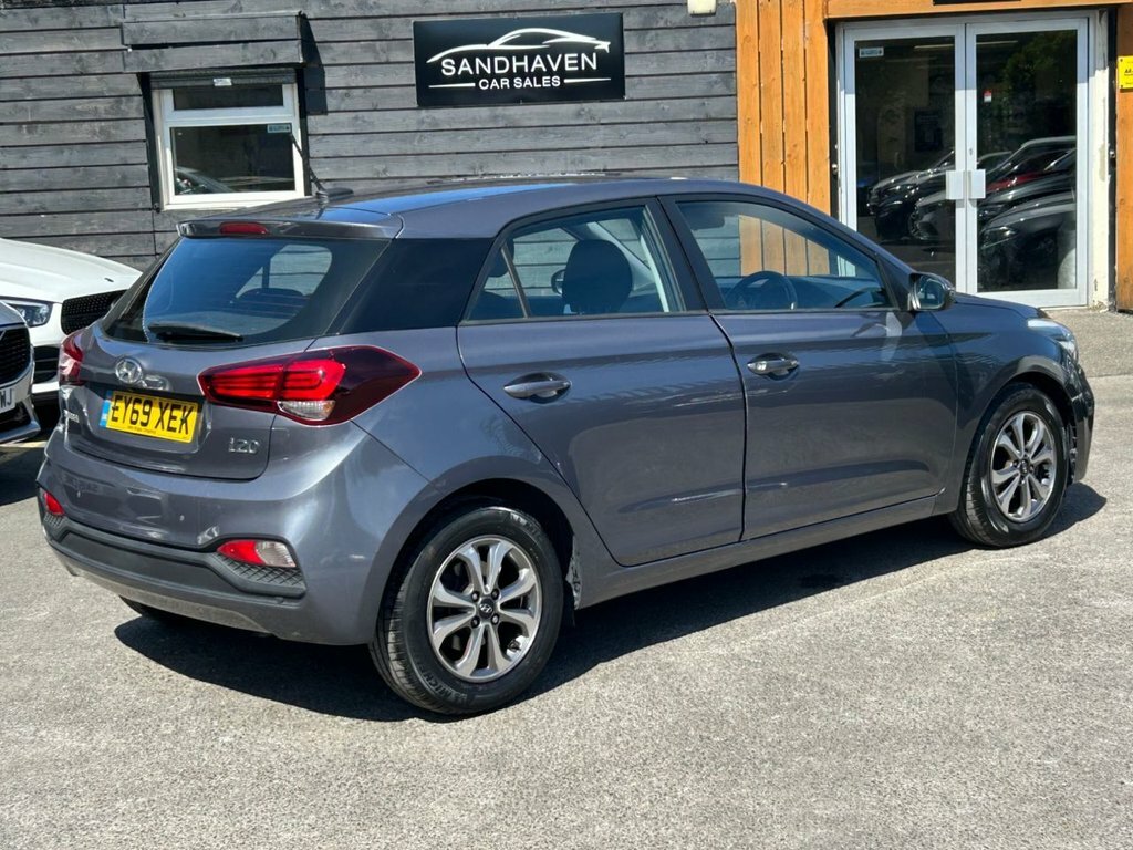 Hyundai I20 1.2L Se Launch Edition Grey #3