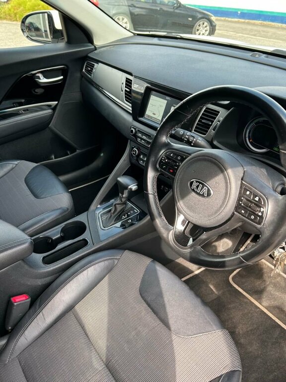 Kia Niro 2 1.6 Gdi Hybrid Dct Grey #25