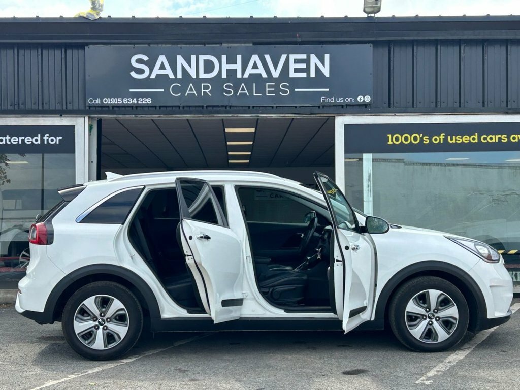 Kia Niro 1.6L 2 White #4