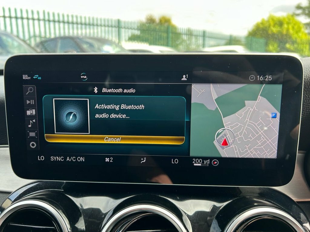 Mercedes-Benz C Class C300d Amg Line Premium 9G-tronic Blue #41
