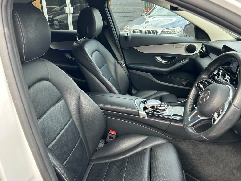 Mercedes-Benz C Class C300d Amg Line Premium 9G-tronic Blue #18