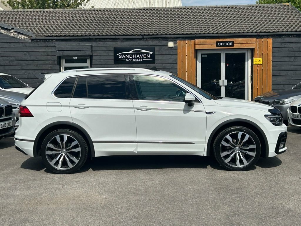 Volkswagen Tiguan 2L R-line White #6