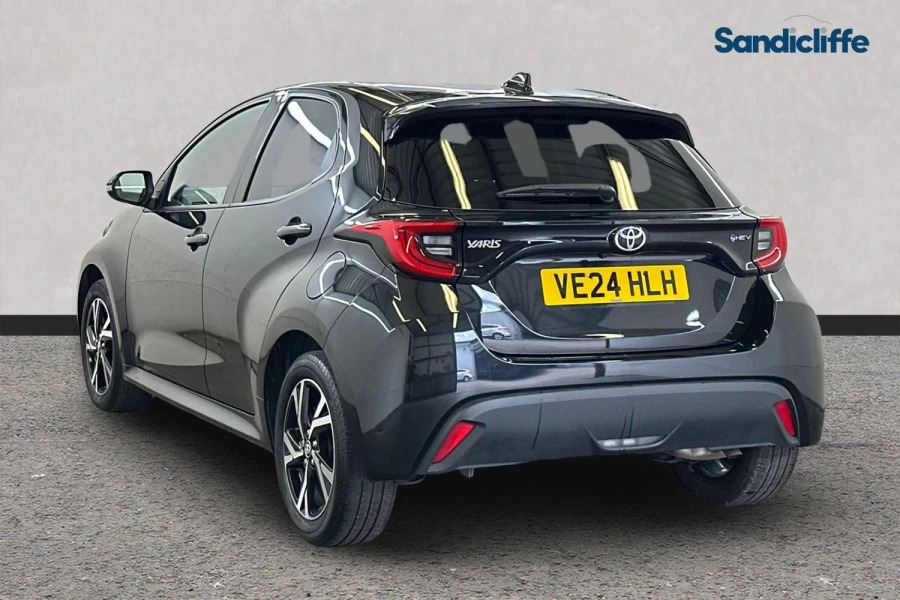 Toyota Yaris Yaris 1.5 Hybrid Design Cvt Hatchback VE24HLH Black #6