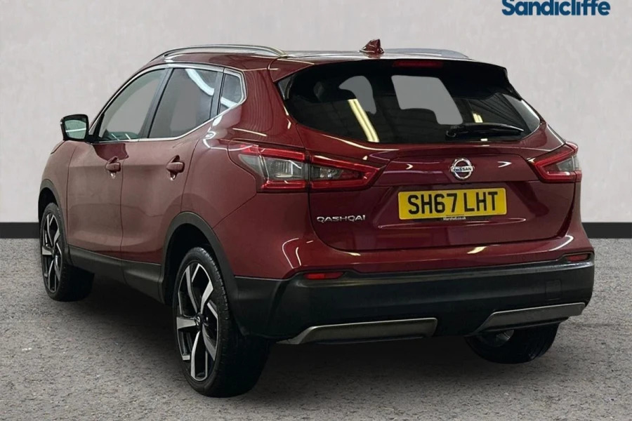 Nissan Qashqai Qashqai 1.5 Dci Tekna Hatchback SH67LHT Red #6