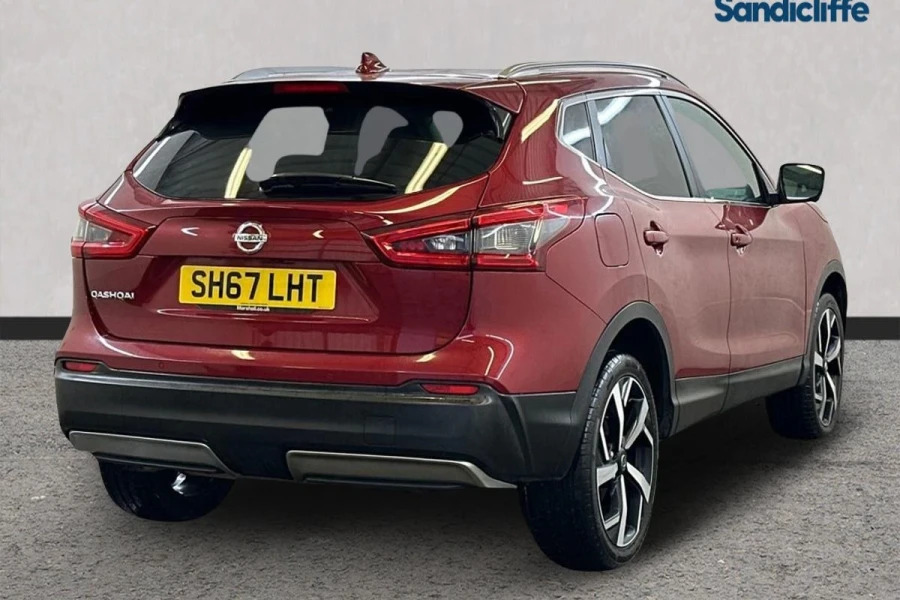 Nissan Qashqai Qashqai 1.5 Dci Tekna Hatchback SH67LHT Red #4