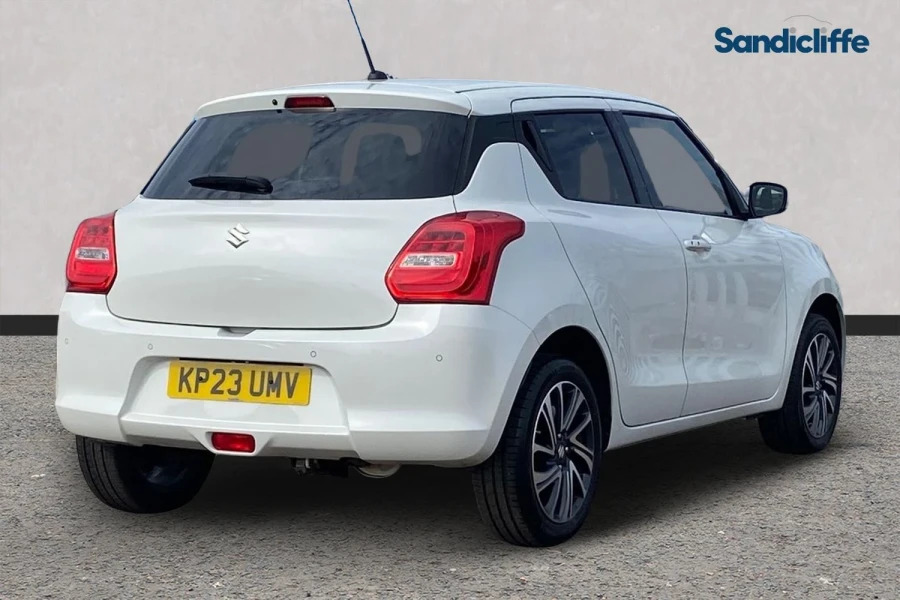 Suzuki Swift Swift 1.2 Dualjet 83 12V Hybrid Sz5 Allgrip Ha KP23UMV White #4