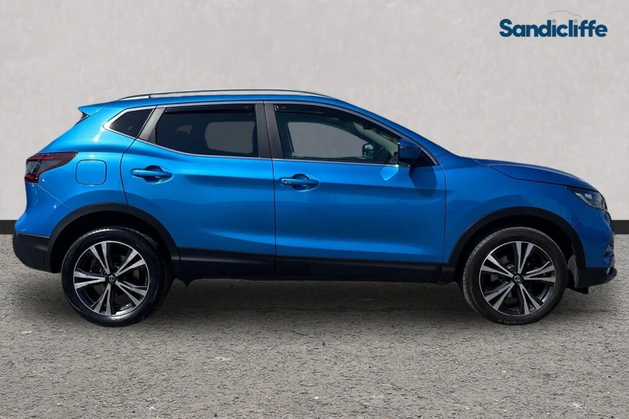 Nissan Qashqai Qashqai 1.3 Dig-t N-connecta Glass Roof Pack FY21ACV Blue #3