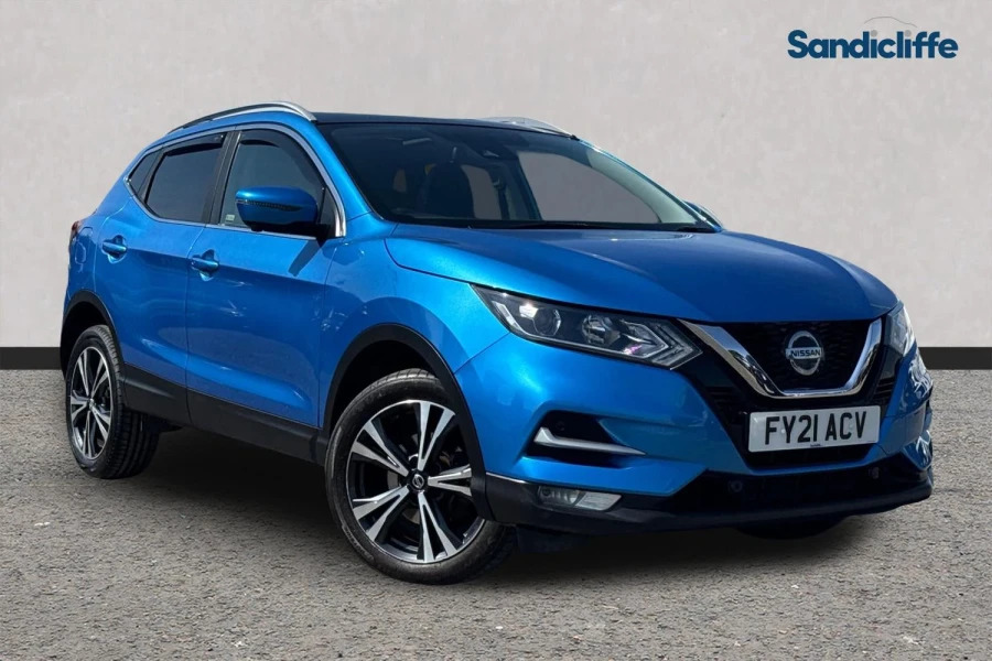Nissan Qashqai Qashqai 1.3 Dig-t N-connecta Glass Roof Pack Blue