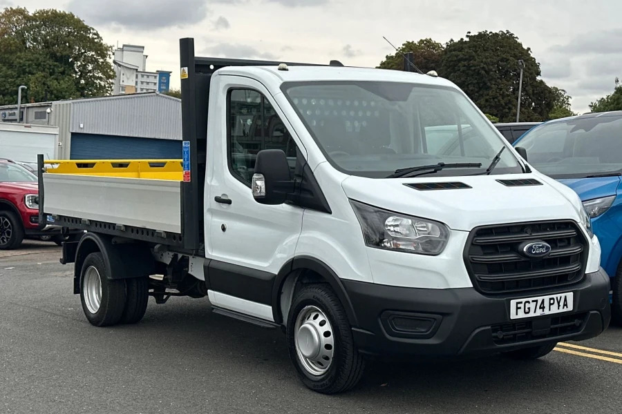 Ford Transit Custom Transit Leader Single Chassis Cab 350 L2 2.0L Ecob FG74PYA White