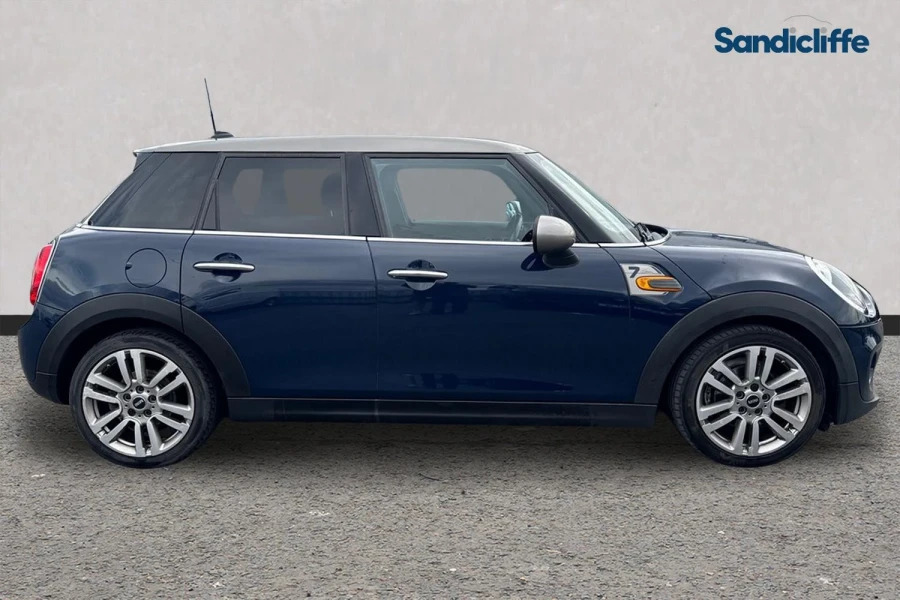 Mini Hatch Hatchback 1.5 Cooper Seven Hatchback SL17ZXV Blue #3