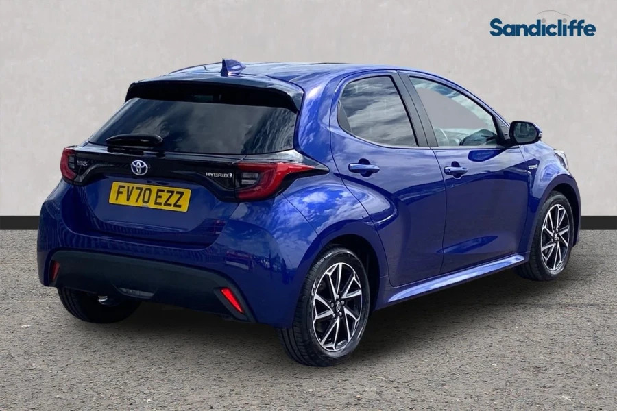 Toyota Yaris Yaris 1.5 Hybrid Design Cvt Hatchback FV70EZZ Blue #4