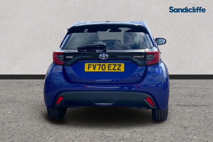 Toyota Yaris Yaris 1.5 Hybrid Design Cvt Hatchback FV70EZZ Blue #5