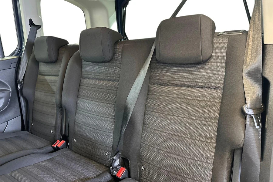 Vauxhall Combo-e Life 50Kwh Se 5 Seat, 7.4Kw Charger Grey #13