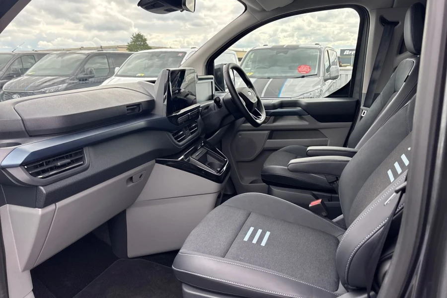 Ford Tourneo Custom 2.0 Ecoblue 170Ps H1 Titanium X 8 Seater Grey #12