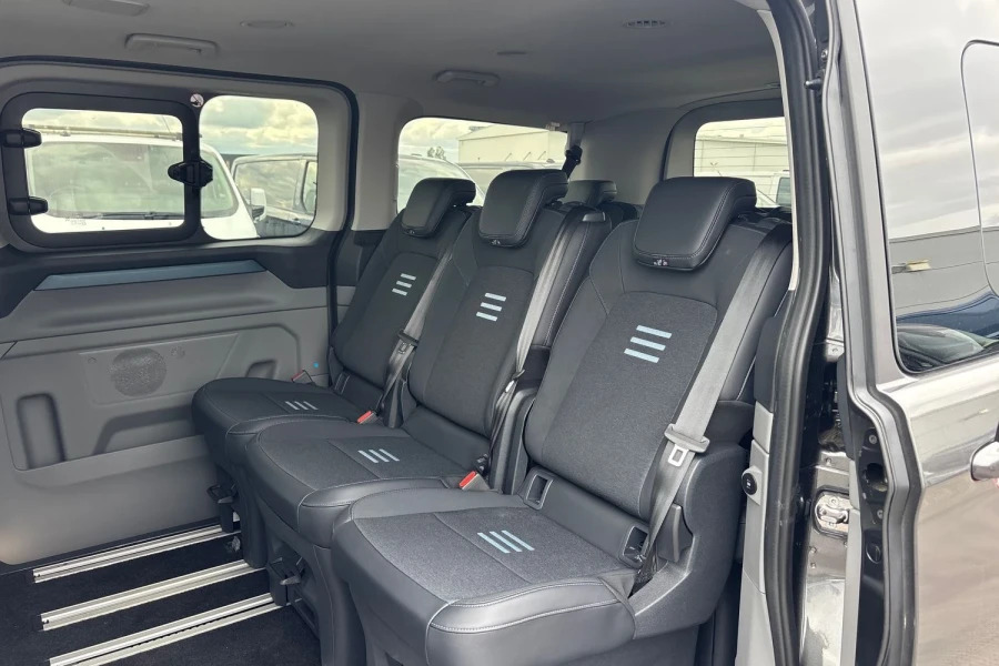 Ford Tourneo Custom 2.0 Ecoblue 170Ps H1 Titanium X 8 Seater Grey #13