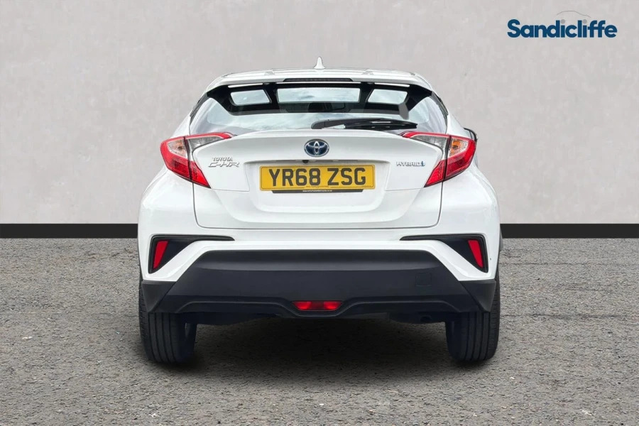 Toyota C-Hr C-hr 1.8 Hybrid Icon Cvt Hatchback White #5