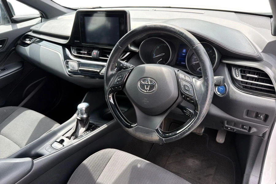 Toyota C-Hr Icon Black #10