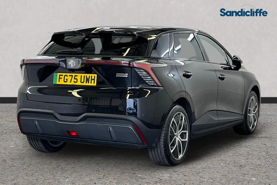 MG MG4 Mg4 150Kw Trophy Ev Long Range 64Kwh Hatc Black #4
