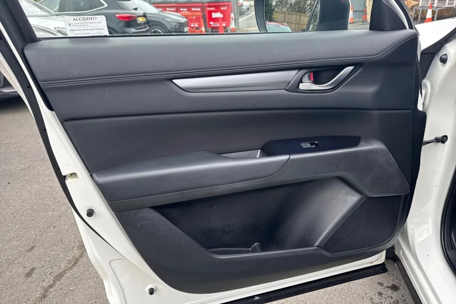 Mazda CX-5 Mazda Cx-5 2.0 Skyactiv-g Sport Suv Man Black #22