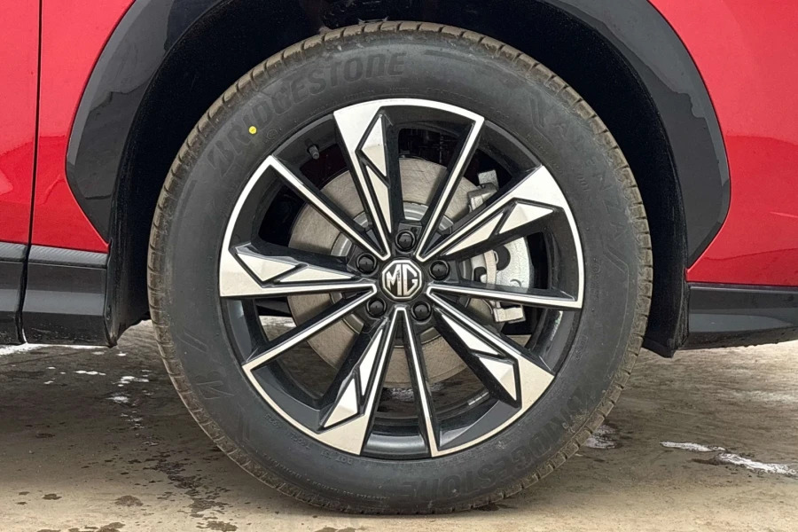 MG HS Hs 1.5 T-gdi Hybrid Se Hatchback Red #6