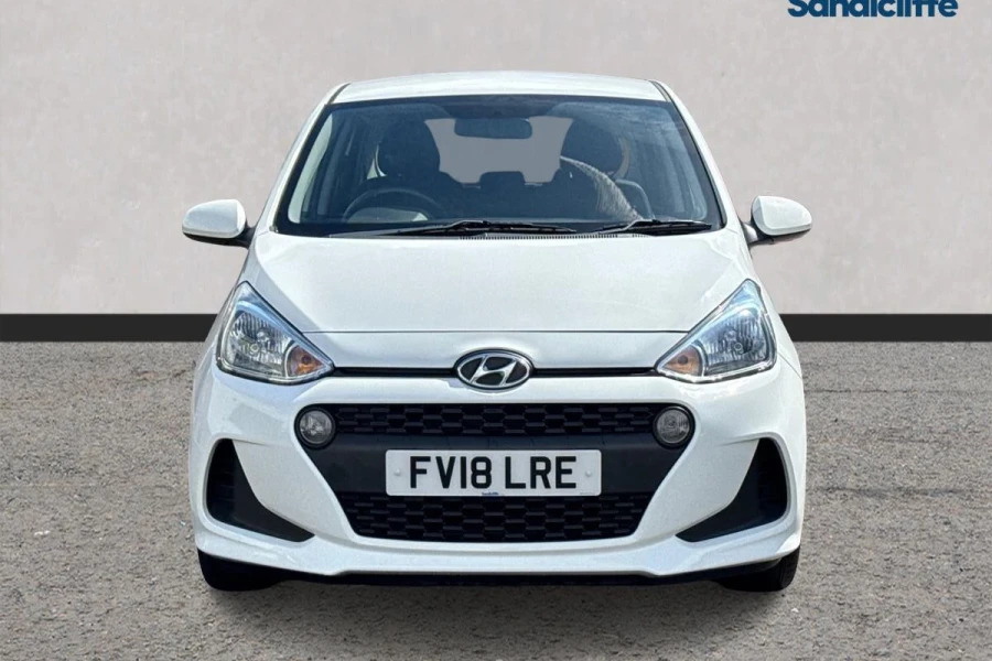 Hyundai I10 I10 1.0 Se Hatchback White #2