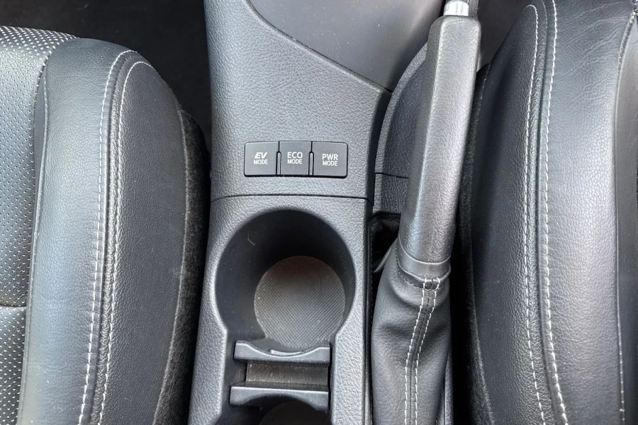 Toyota Auris Vvt-h Design Cvt Euro 6 Red #28