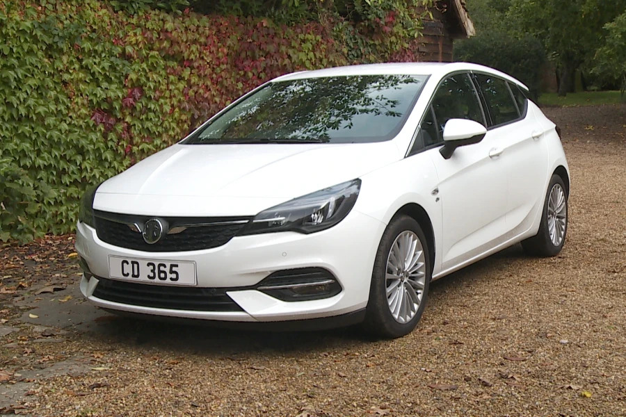 Vauxhall Astra Astra 1.2 Turbo 145 Griffin Edition Hatchback Red