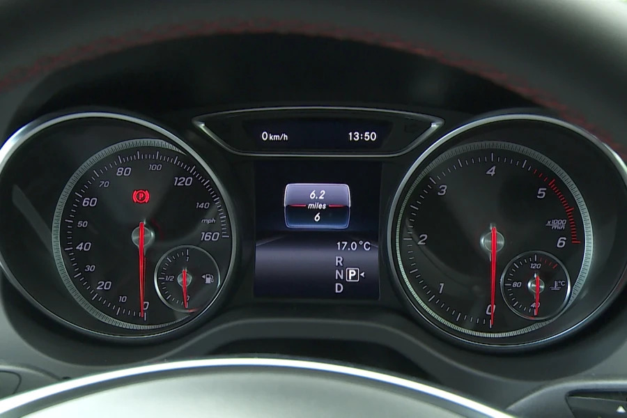 Mercedes-Benz GLA Class Gla Class Gla 200 Sport Hatchback Silver #6