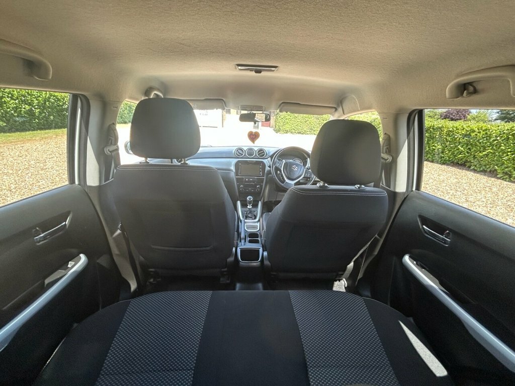 Suzuki Vitara 1.6 Sz5 Urban Allgrip 118 Bhp Orange #34