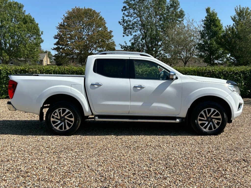 Nissan Navara 2.3 Dci Tekna Double Cab Pickup 4Wd Euro 6 Ss Black #4