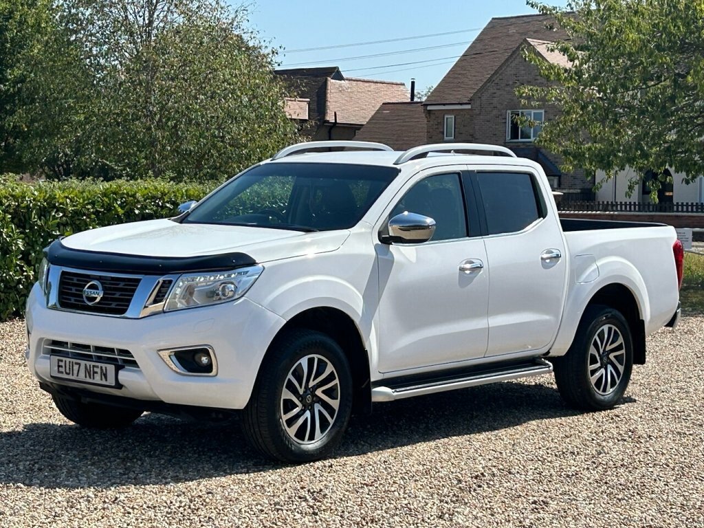 Nissan Navara 2.3 Dci Tekna Double Cab Pickup 4Wd Euro 6 Ss Black #51