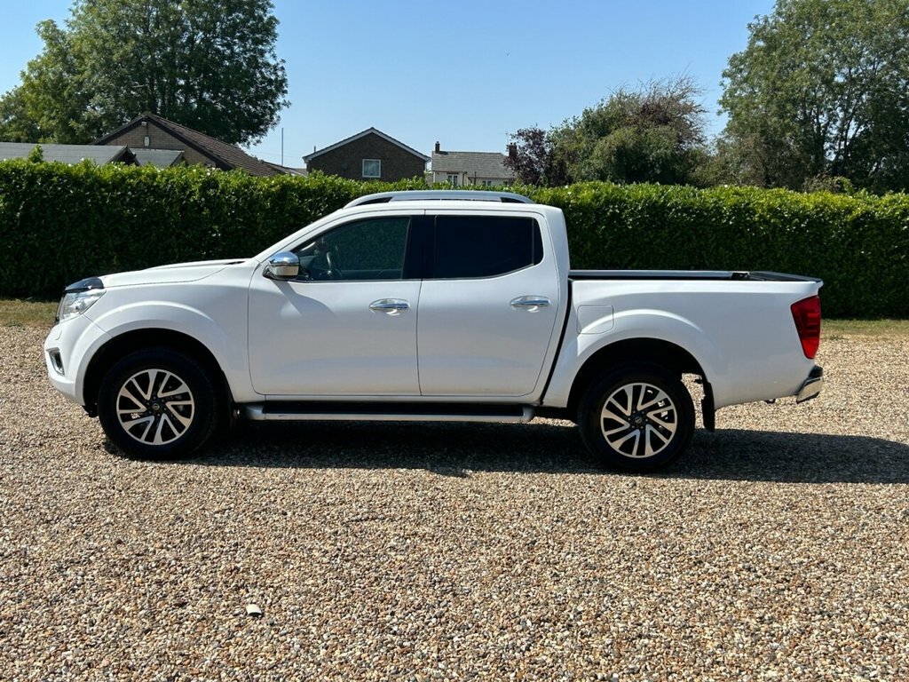 Nissan Navara 2.3 Dci Tekna Double Cab Pickup 4Wd Euro 6 Ss Black #8