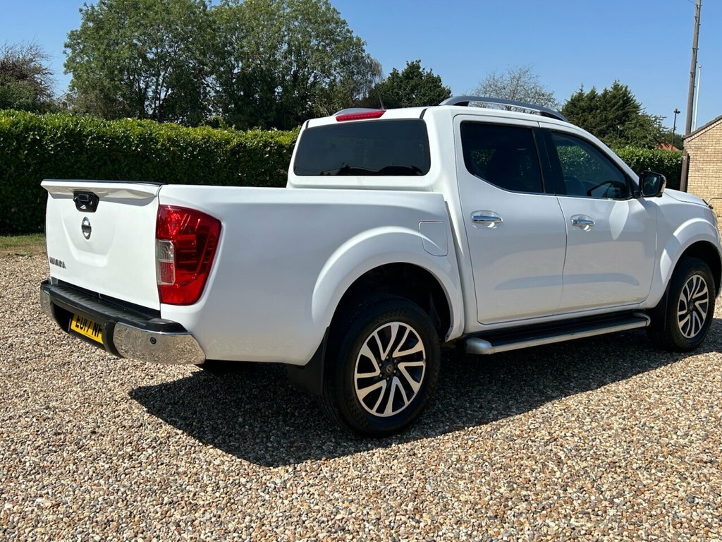 Nissan Navara 2.3 Dci Tekna Double Cab Pickup 4Wd Euro 6 Ss Black #56