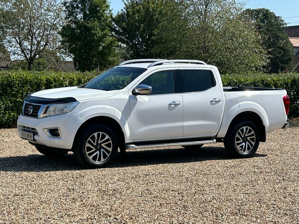 Nissan Navara 2.3 Dci Tekna Double Cab Pickup 4Wd Euro 6 Ss Black #47