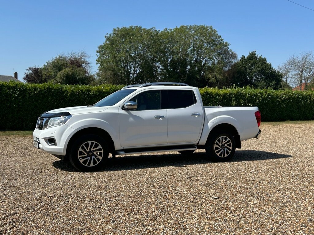 Nissan Navara 2.3 Dci Tekna Double Cab Pickup 4Wd Euro 6 Ss Black #9
