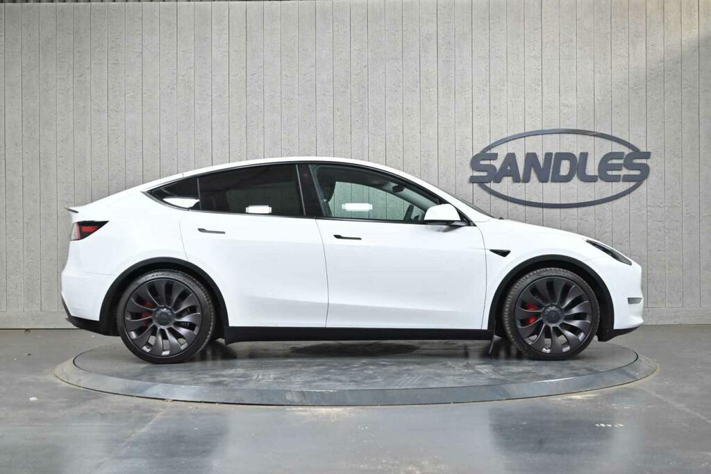 Tesla Model Y Dual Motor Performance 4Wde MW72VNA White #5