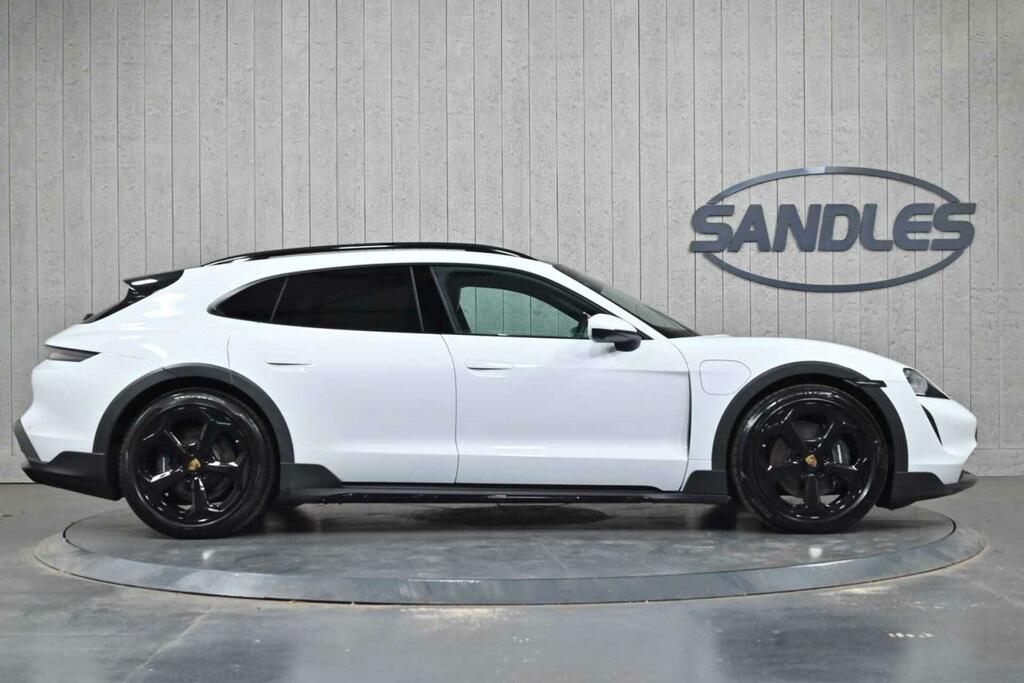 Porsche Taycan 4 White #5