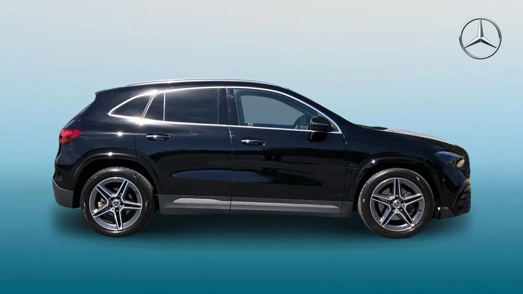 Mercedes-Benz GLA Class Gla 200 Amg Ln Executve M Black #4