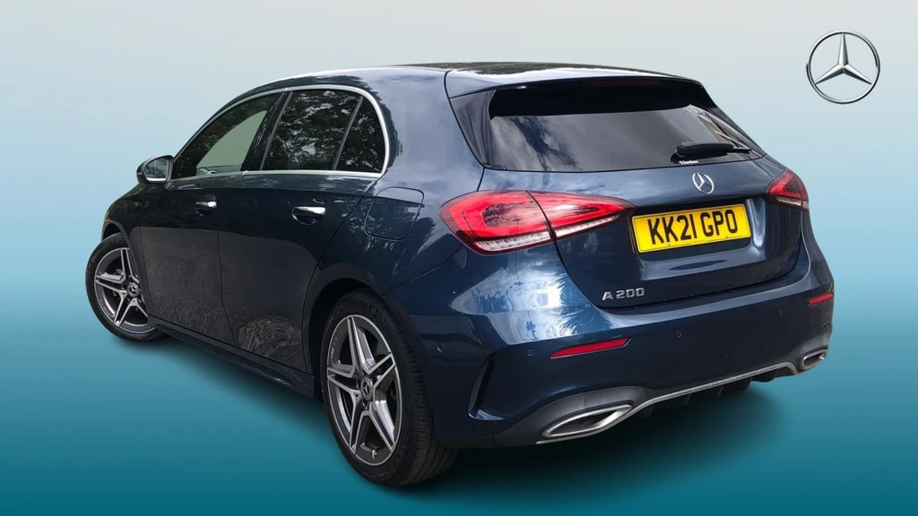 Mercedes-Benz A Class A 200 Amg Line Premium Blue #2