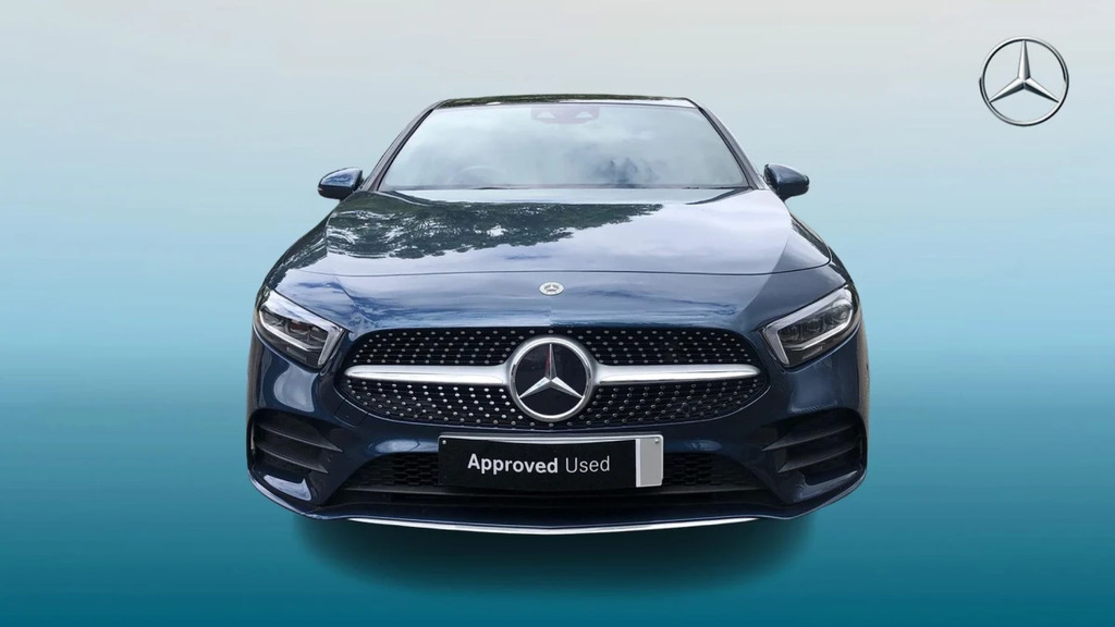 Mercedes-Benz A Class A 200 Amg Line Premium Blue #6