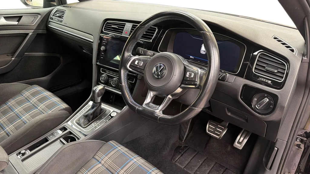 Volkswagen Golf Golf Gte Advance S-a Black #3