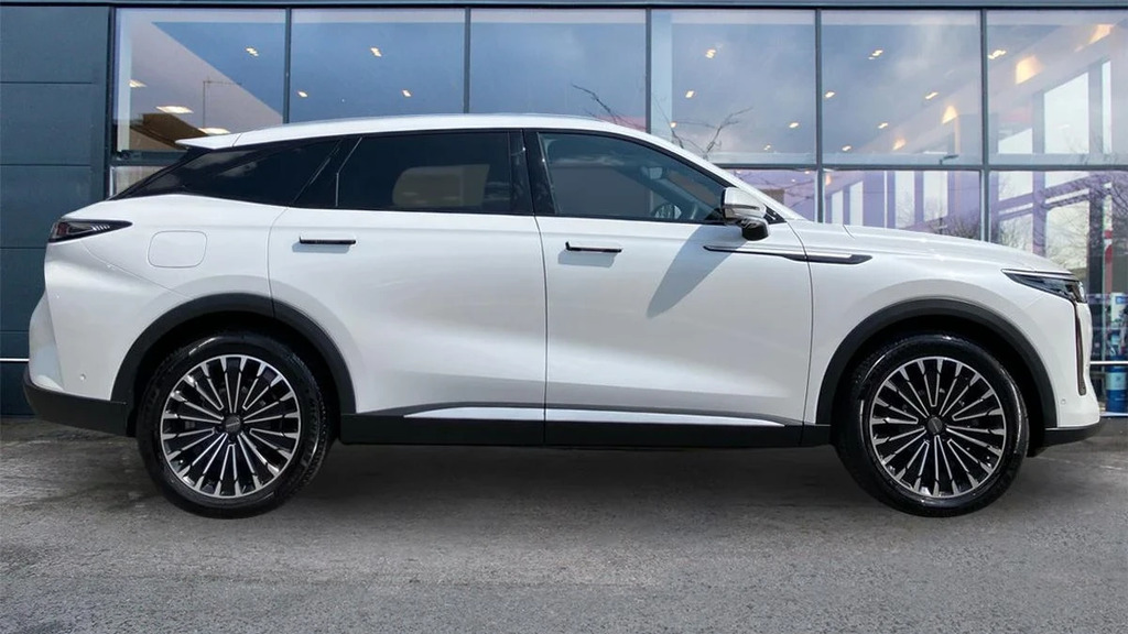 Omoda 9 9 Noble Phev All-wheel Drive White #2