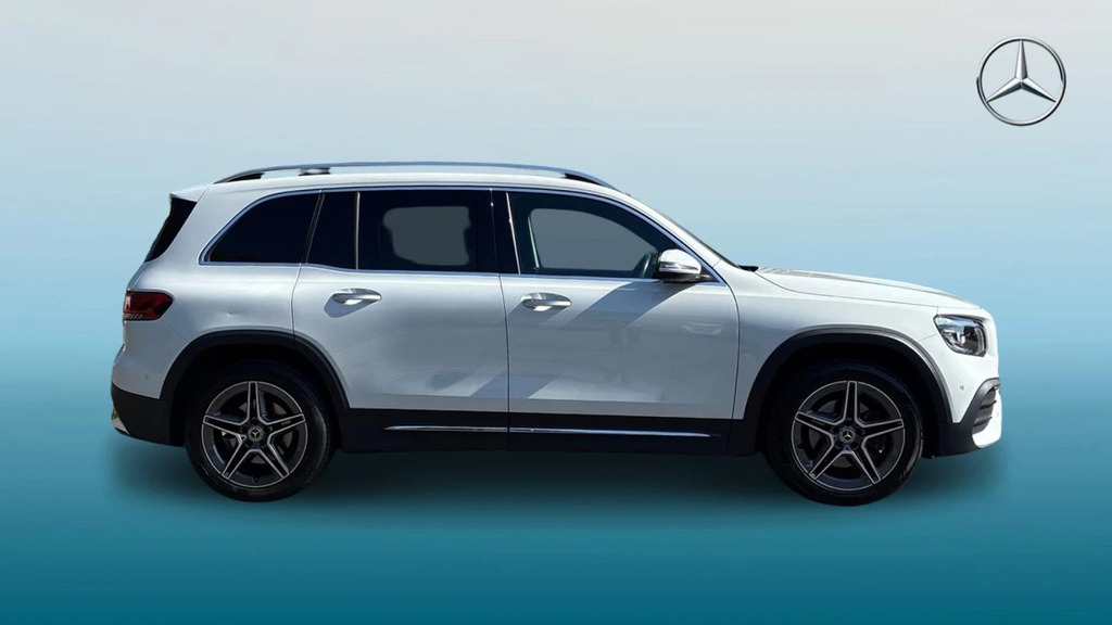 Mercedes-Benz GLB Class Glb 200 Amg Line Premium White #4