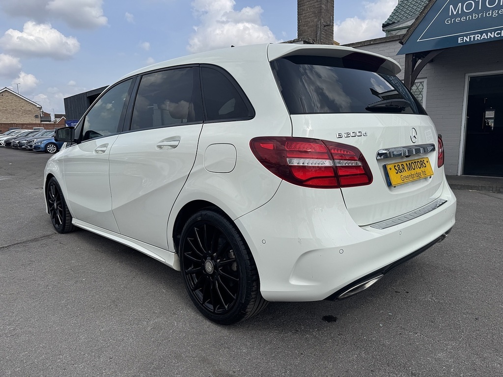 Mercedes-Benz B Class B200d Amg Line White #6