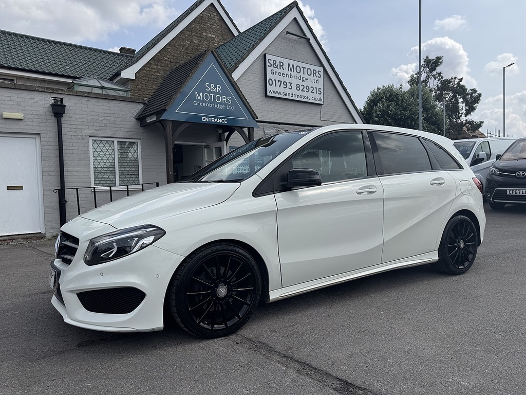 Mercedes-Benz B Class B200d Amg Line White #3